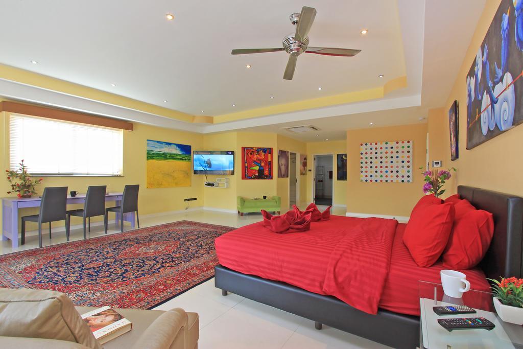 Sharrow Bay Vila Pattaya Exterior foto