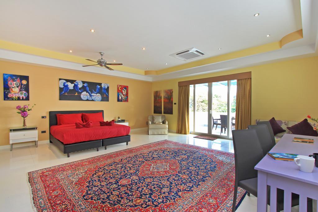 Sharrow Bay Vila Pattaya Exterior foto