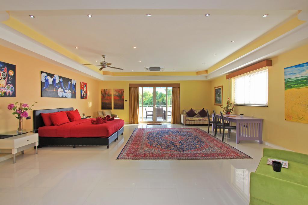 Sharrow Bay Vila Pattaya Exterior foto